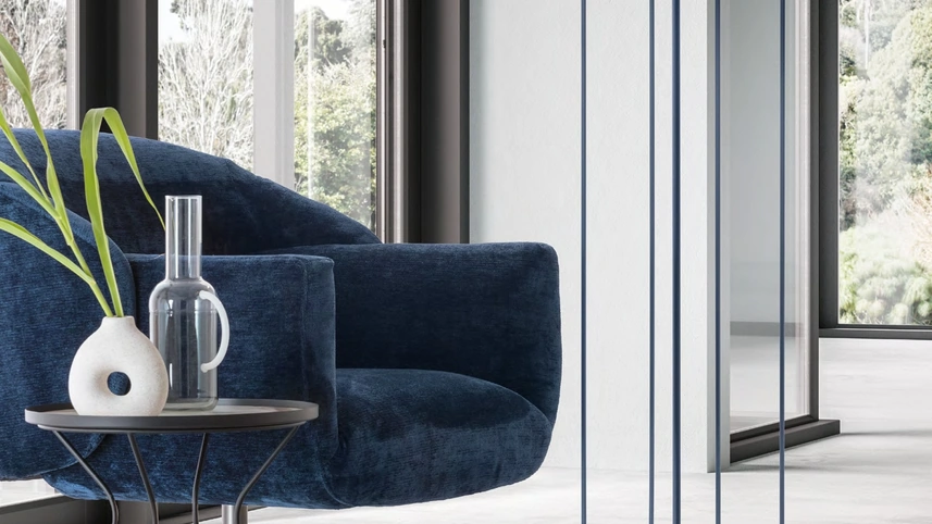 Lampada da terra Link in metallo laccato di Le Comfort