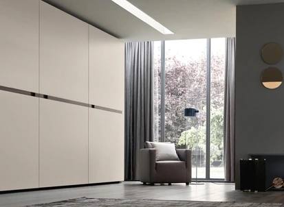 Armadio con anta complanare Ciak di Maronese