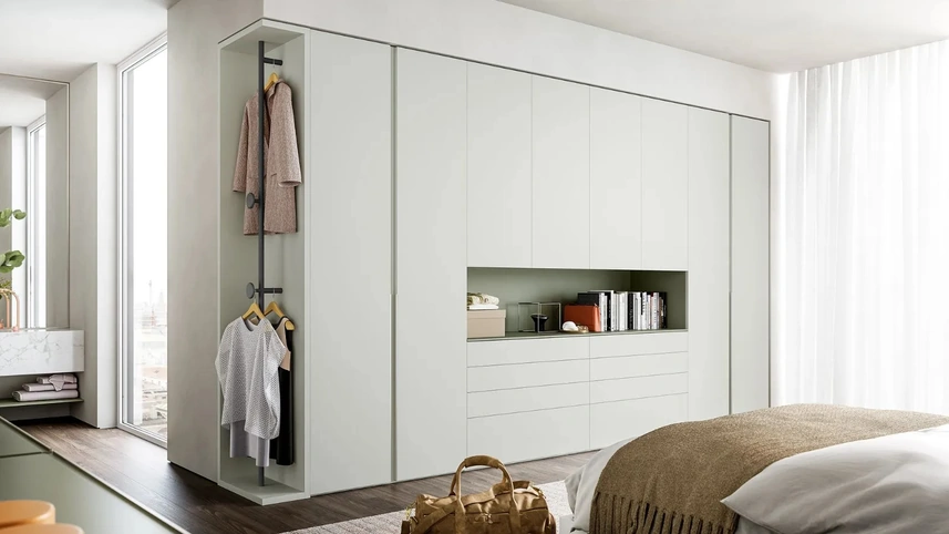 Armadio con ante battenti Slim di Dielle Modus