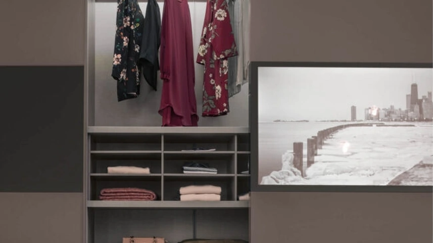 Armadio con TV Planblog3 di Maronese