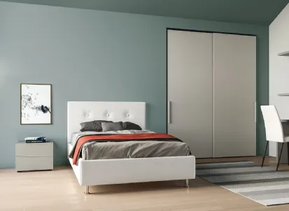 Letto a una piazza e mezza in ecopelle con testiera Eros di SantaLucia