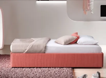 Letto Pervinca in tessuto con letto estraibile di Le Comfort