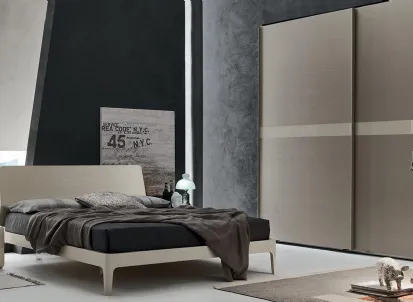 Letto con testiera in tessuto imbottito Catlin di Le Comfort