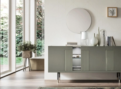 Madia Aura Glass in laccato con inserti decorativi di Maronese