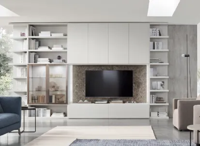 Parete Attrezzata Spalla SA2211 in melaminico Marmo Ash Stone, Ghiaccio e laccato opaco Ghiaccio di Maronese Acf