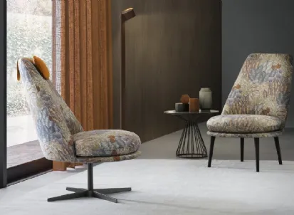 Poltroncina Lord in tessuto con fantasia floreale di Le Comfort