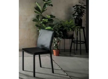 Sedia rivestita in pelle Molly di Altacom