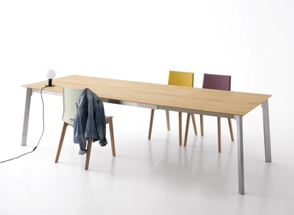 Tavolo allungabile Krono Angoli Raggiati di Pointhouse