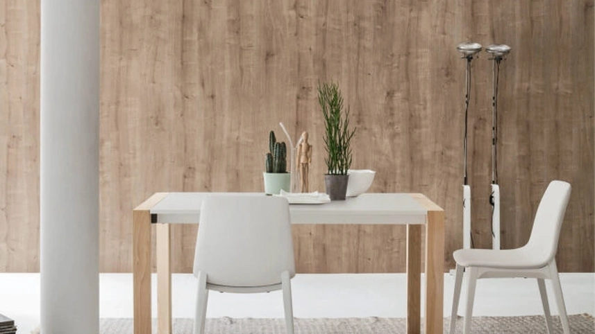 Tavolo allungabile Mikado in laccato e legno di Maronese