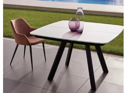 Tavolo allungabile Raffaello T32 con top in vetro di Friulsedie