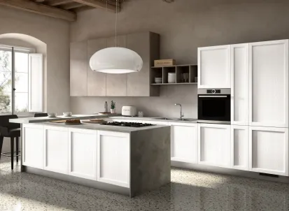 Cucina Classica in legno di Frassino finitura Bianco con penisola Primula di Essebi