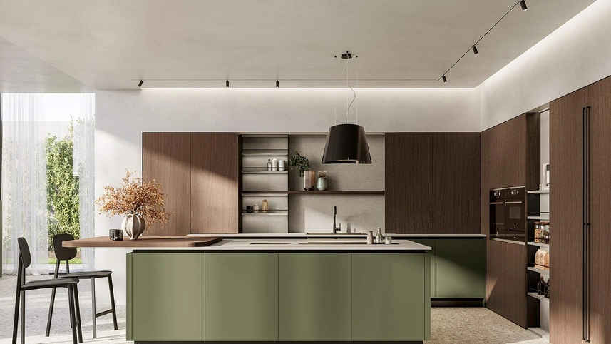 Cucina Moderna con isola Domino Composizione 04 in verde bosco e legno di Prima Cucine